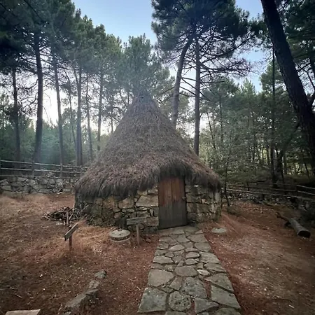 אורחן Rural La Resinera לה אדראדה